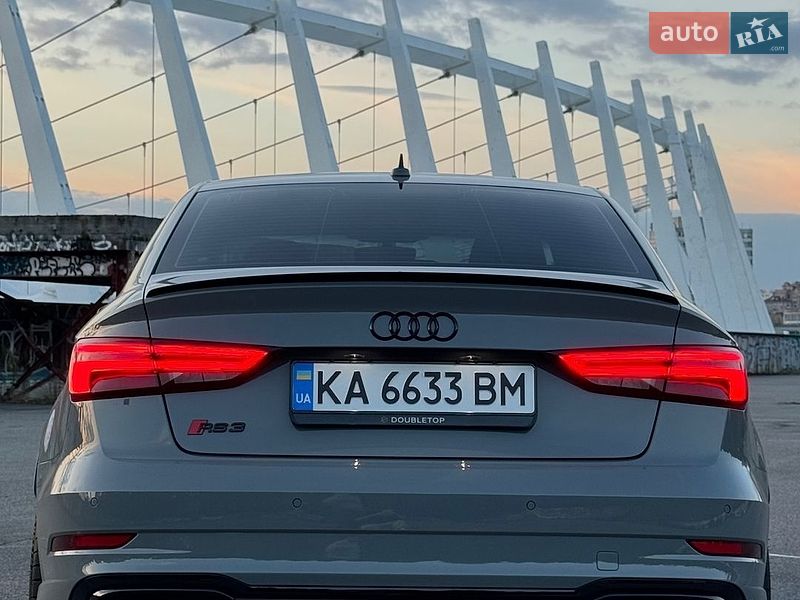 Седан Audi RS3 2018 в Києві