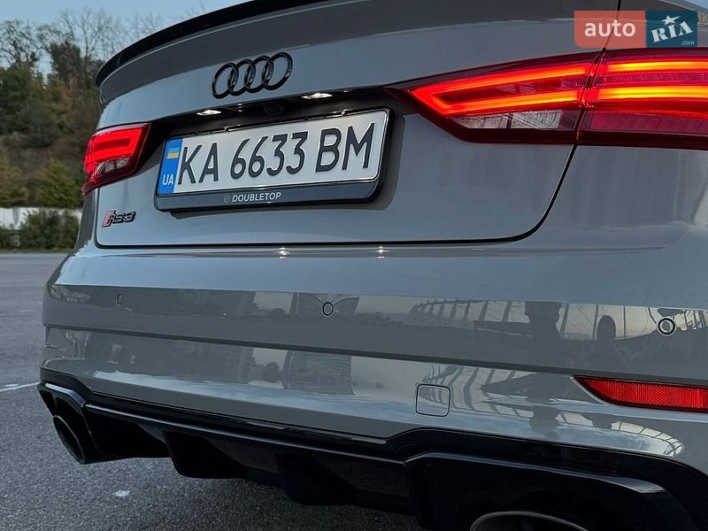 Седан Audi RS3 2018 в Києві