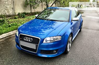 Седан Audi RS4 2007 в 