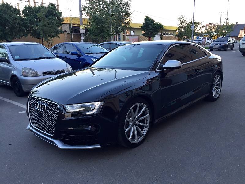 Купе Audi RS5 2013 в Киеве фото 66 Купе Audi RS5 2013 в Киеве