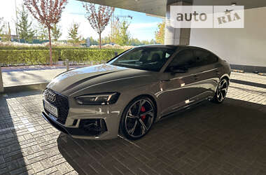 Купе Audi RS5 2018 в Киеве