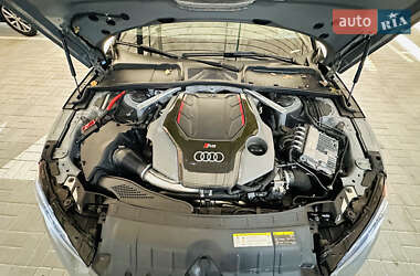 Купе Audi RS5 2018 в 