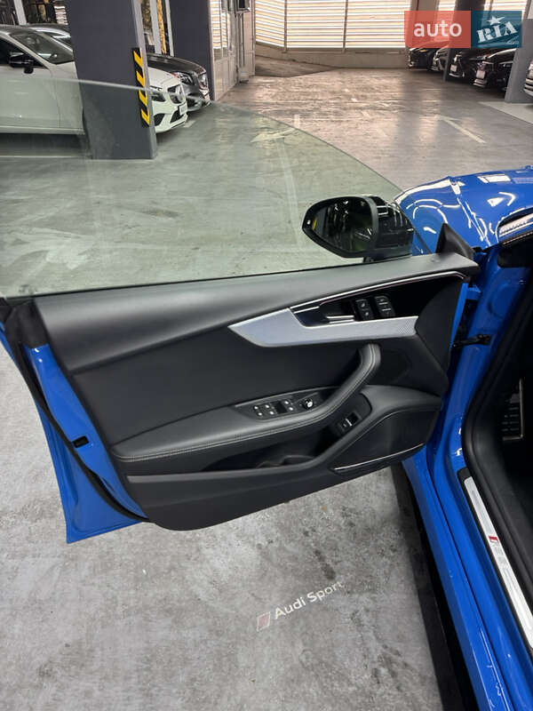 Купе Audi RS5 2021 в Одесі