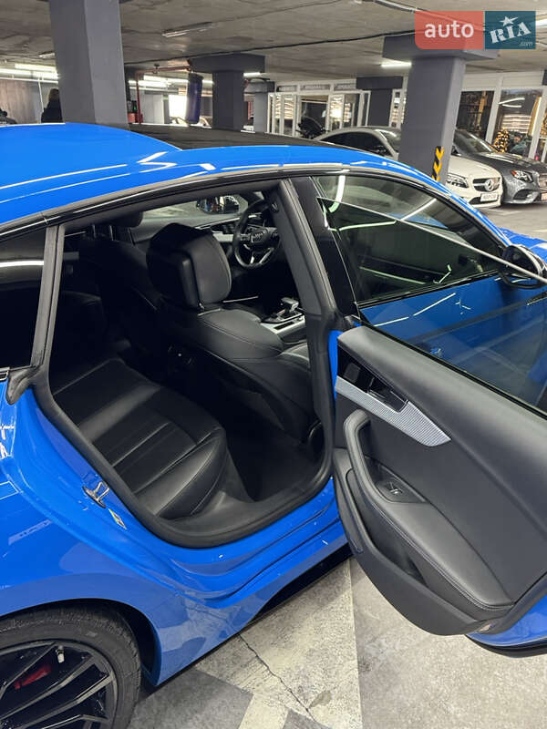 Купе Audi RS5 2021 в Одесі