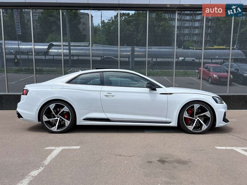 Купе Audi RS5 2019 в Киеве