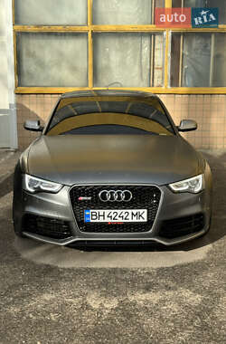 Купе Audi RS5 2015 в 