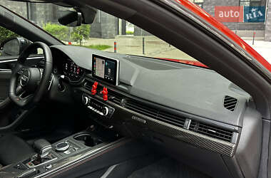 Купе Audi RS5 2018 в 