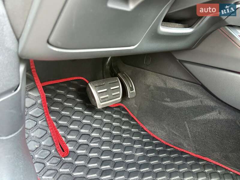 Купе Audi RS5 2018 в Киеве
