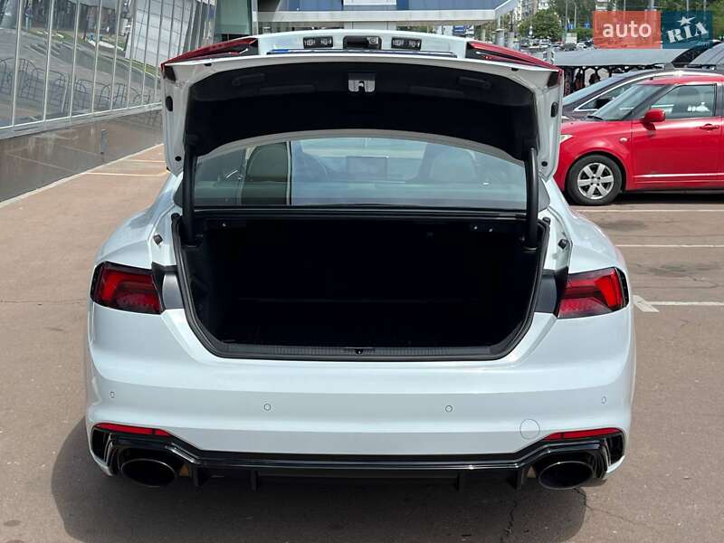 Купе Audi RS5 2019 в Киеве