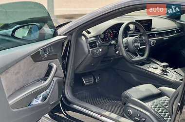 Купе Audi RS5 2018 в 