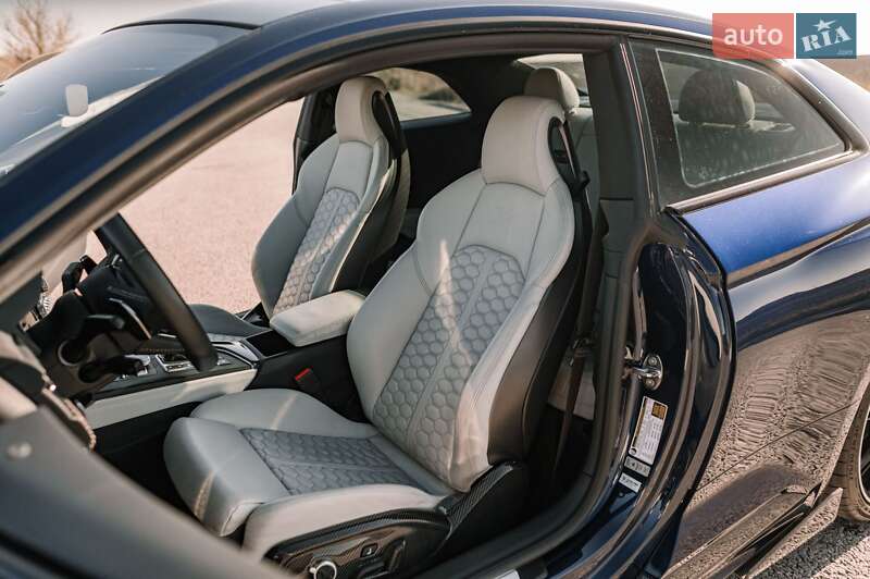 Купе Audi RS5 2019 в Ровно