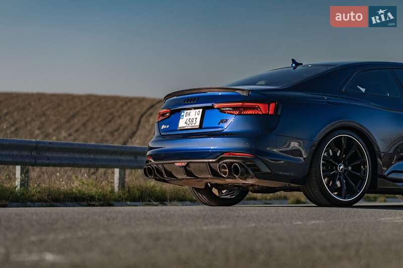 Купе Audi RS5 2019 в Ровно