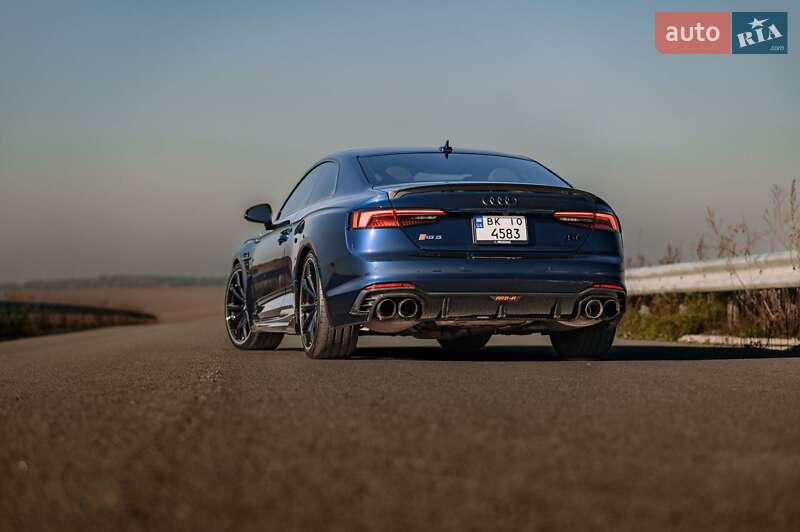 Купе Audi RS5 2019 в Ровно