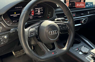 Купе Audi RS5 2019 в 
