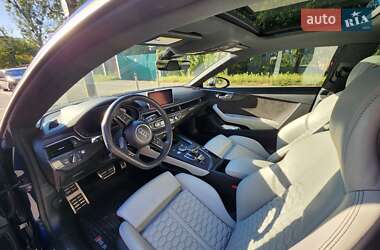 Купе Audi RS5 2019 в 