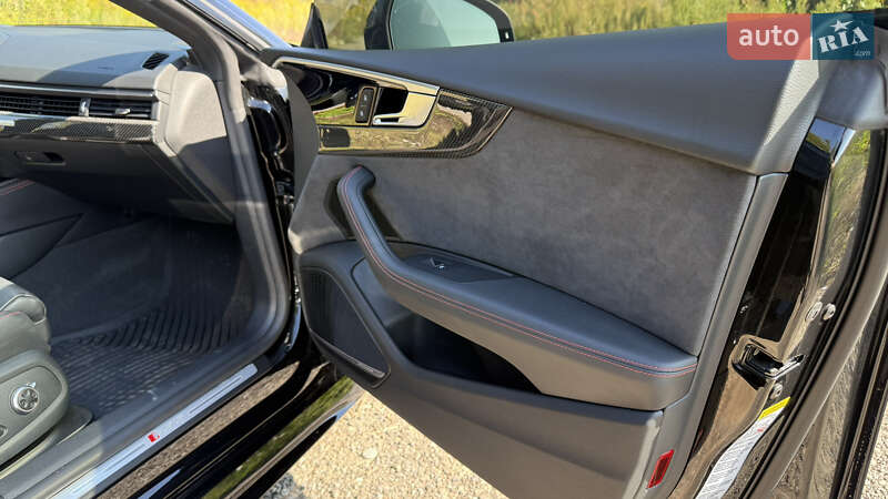 Купе Audi RS5 2021 в Киеве фото 22 Купе Audi RS5 2021 в Киеве