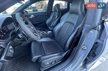 Купе Audi RS5 2022 в 
