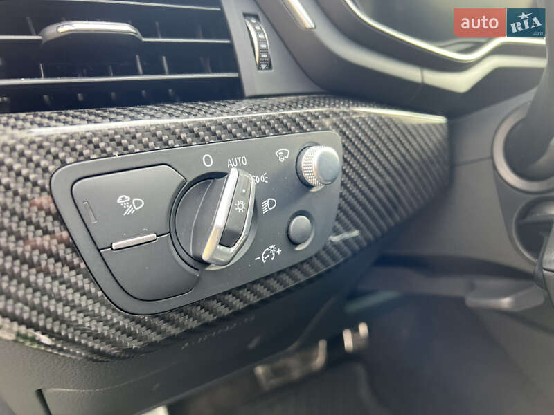 Купе Audi RS5 2019 в Ровно