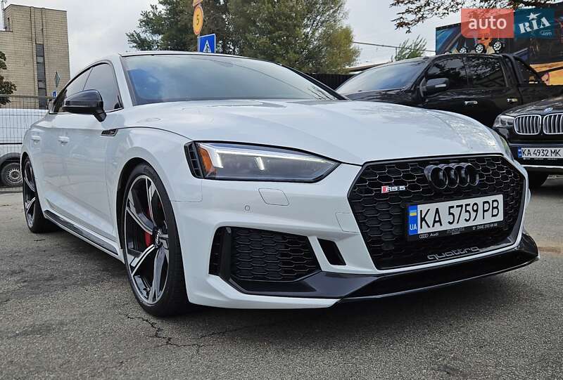 Купе Audi RS5 2019 в Киеве