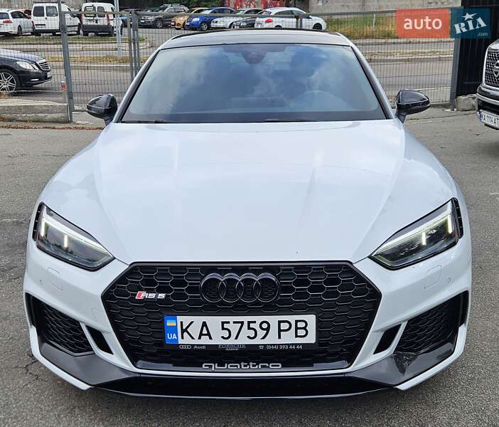 Купе Audi RS5 2019 в Киеве