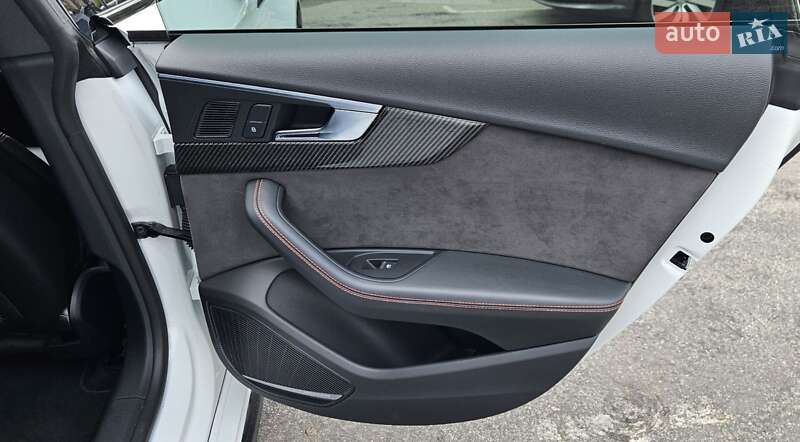 Купе Audi RS5 2019 в Киеве