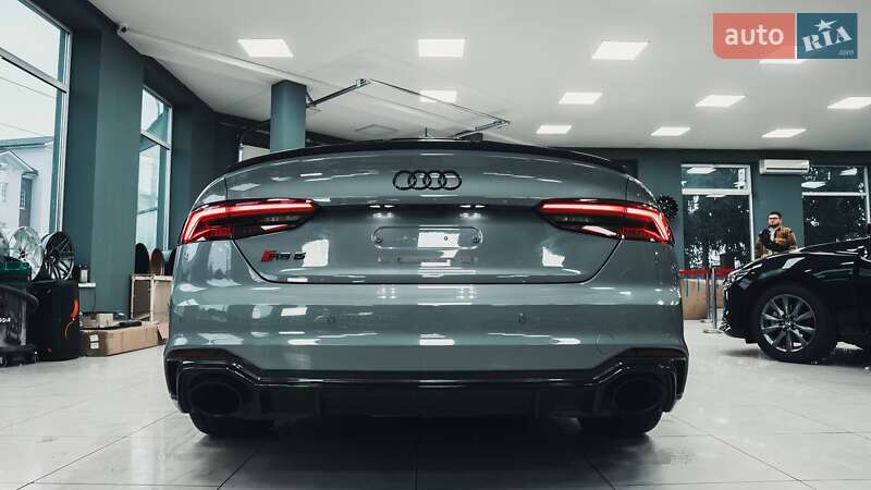 Купе Audi RS5 2018 в Киеве