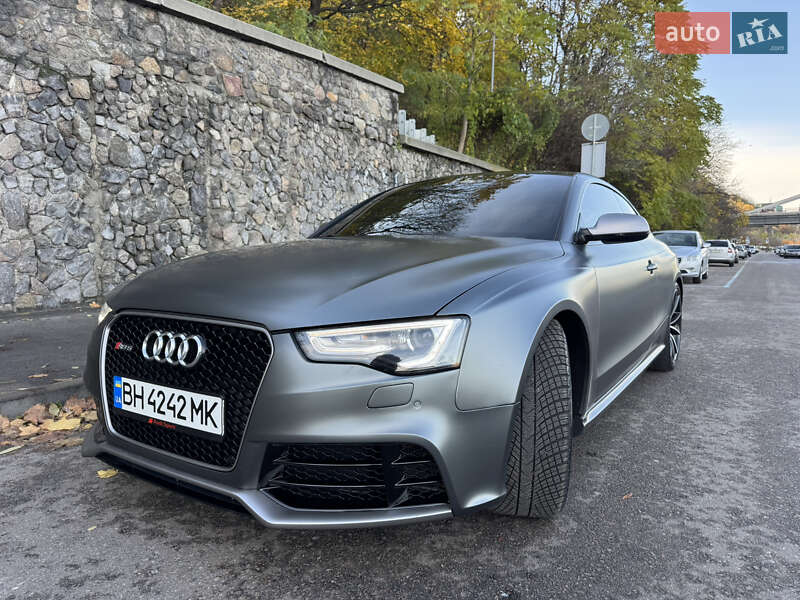 Купе Audi RS5 2015 в Києві