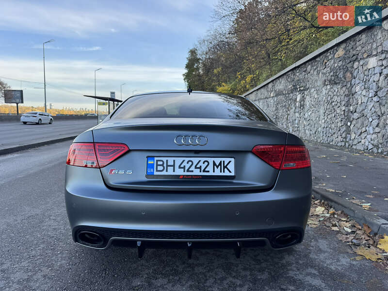 Купе Audi RS5 2015 в Києві