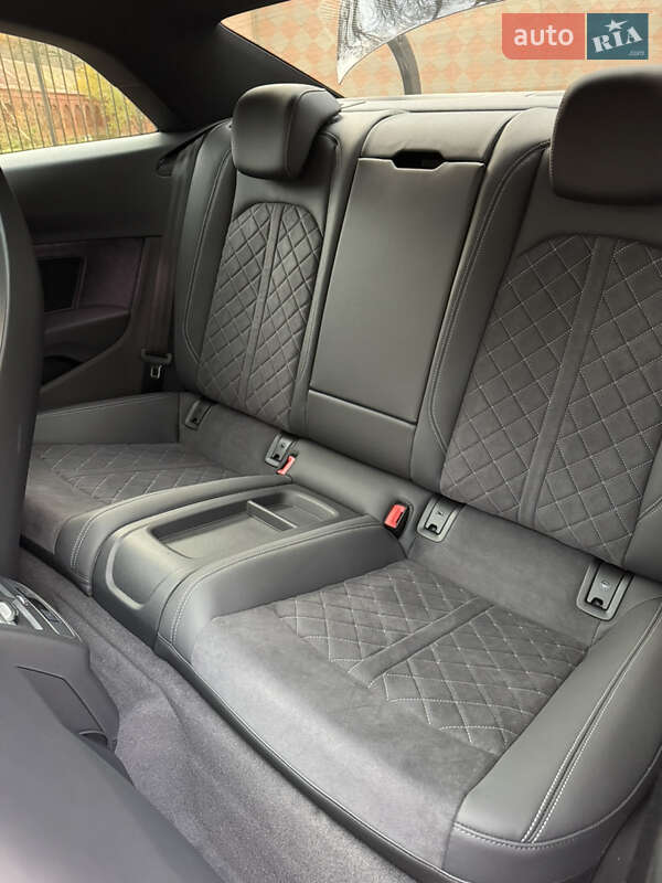 Купе Audi RS5 2023 в Киеве