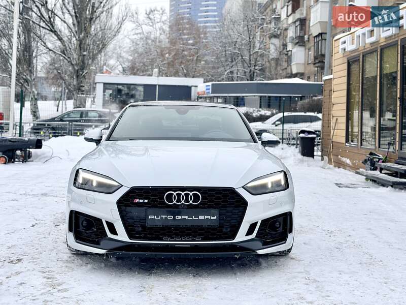 Купе Audi RS5 2018 в Киеве