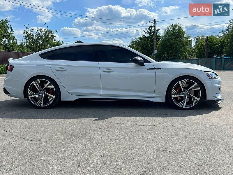Купе Audi RS5 2019 в Киеве фото 4 Купе Audi RS5 2019 в Киеве