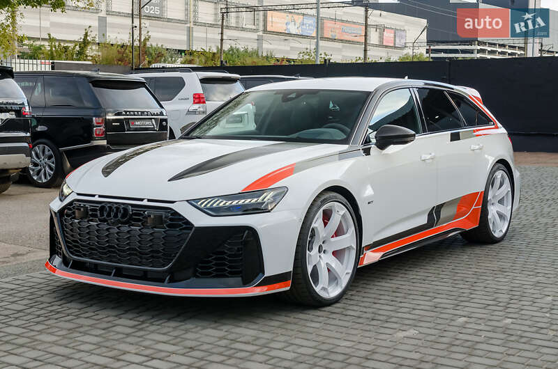 Универсал Audi RS6 2024 в Киеве
