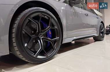 Универсал Audi RS6 2025 в 