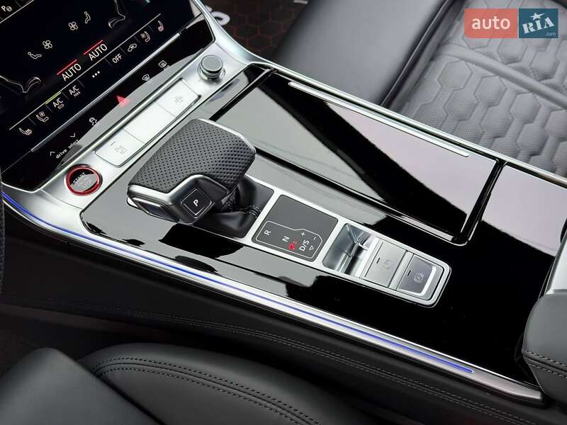Универсал Audi RS6 2024 в Киеве