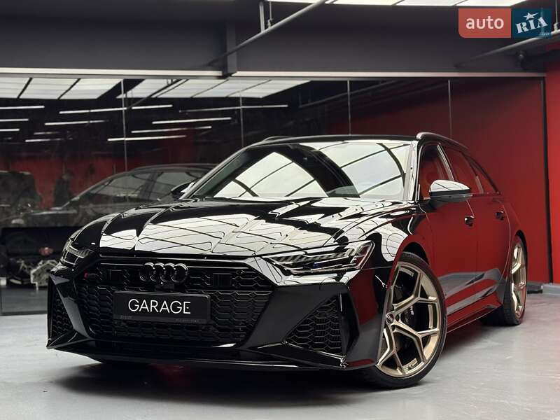 Универсал Audi RS6 2025 в 