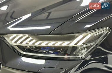 Универсал Audi RS6 2024 в 