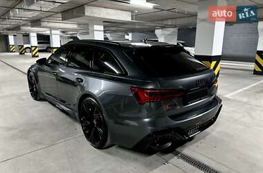 Универсал Audi RS6 2021 в 