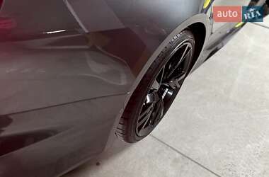 Универсал Audi RS6 2021 в 