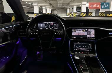 Универсал Audi RS6 2021 в 
