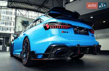 Универсал Audi RS6 2020 в 