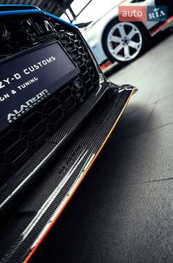 Универсал Audi RS6 2020 в 