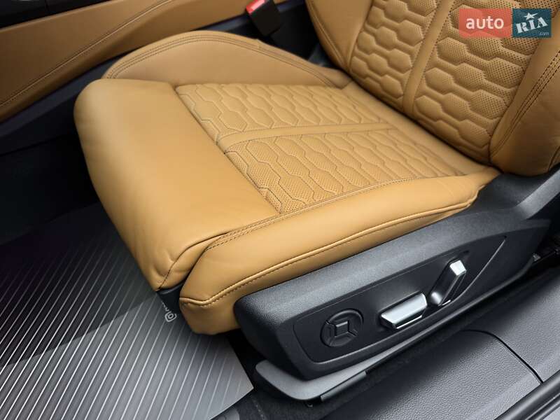 Универсал Audi RS6 2025 в Киеве