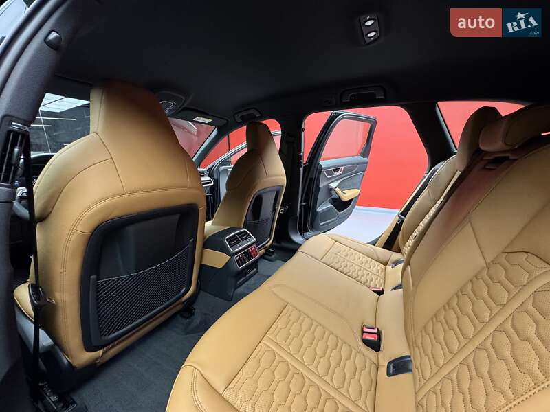 Универсал Audi RS6 2025 в Киеве