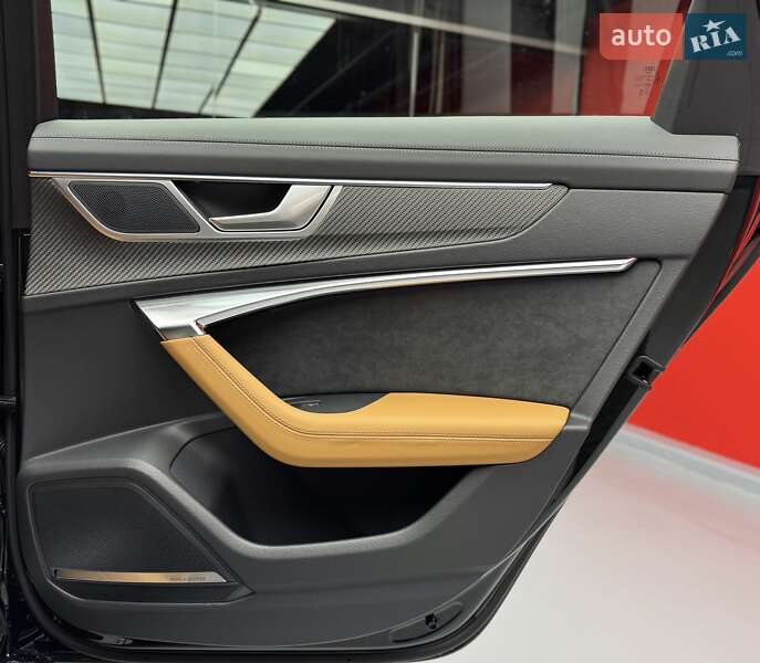 Универсал Audi RS6 2025 в Киеве