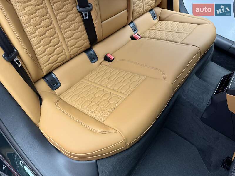 Универсал Audi RS6 2025 в Киеве