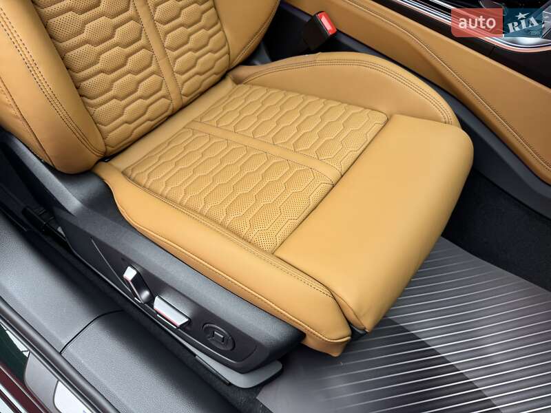 Универсал Audi RS6 2025 в Киеве