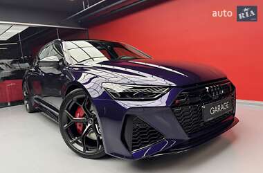 Универсал Audi RS6 2025 в 