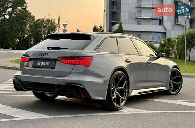 Універсал Audi RS6 2024 в 