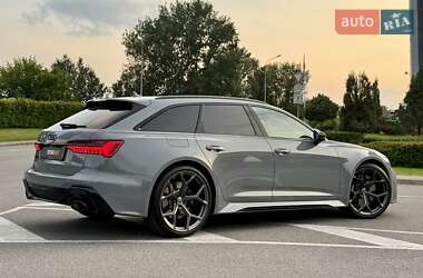 Універсал Audi RS6 2024 в 