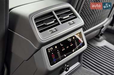 Універсал Audi RS6 2024 в 
